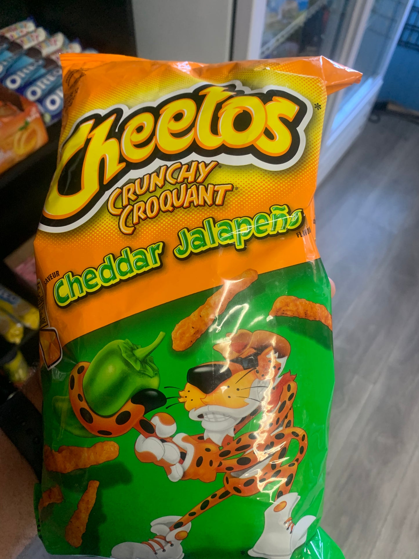 Hot Cheetos Jalapeño Cheddar 🇨🇦